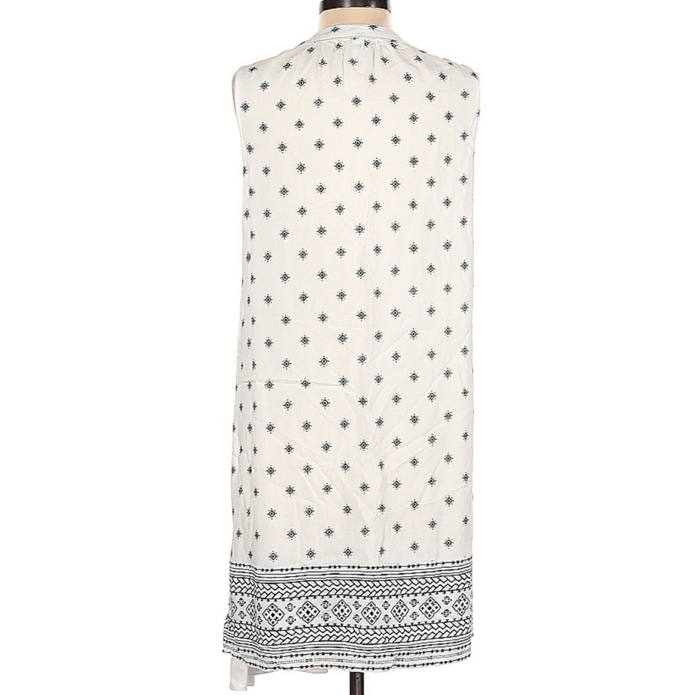 Old Navy White Dress - Picture 2 of 3